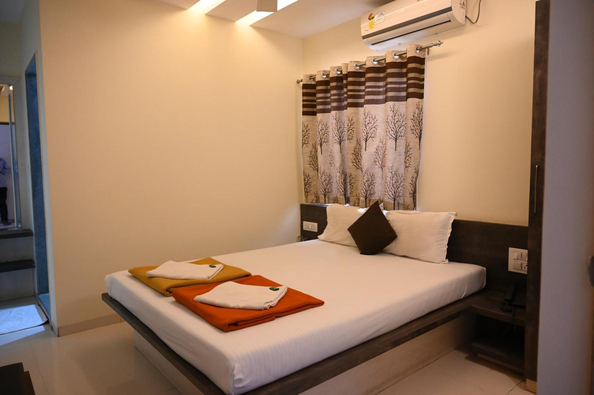 Hotel Ramkrishna Inn Kolhápur Exteriér fotografie