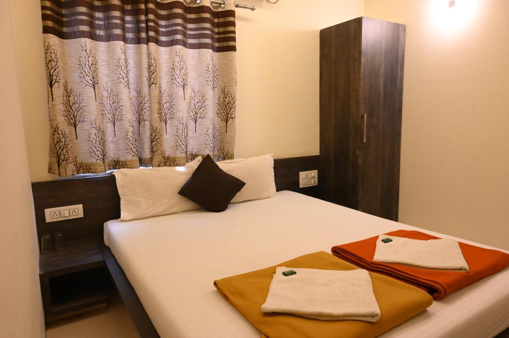 Hotel Ramkrishna Inn Kolhápur Exteriér fotografie
