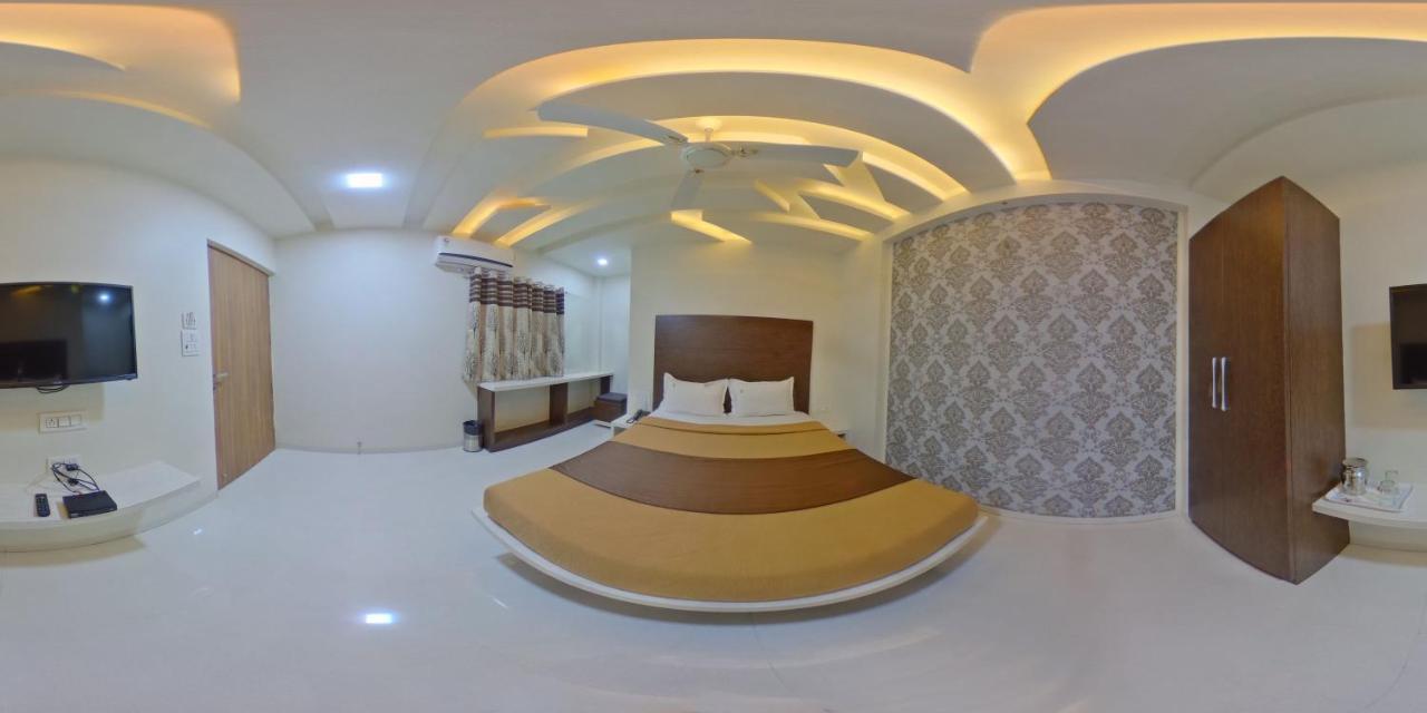 Hotel Ramkrishna Inn Kolhápur Exteriér fotografie