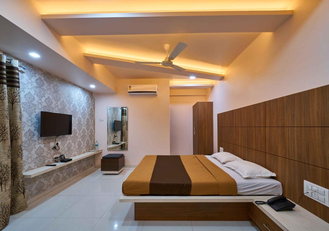 Hotel Ramkrishna Inn Kolhápur Exteriér fotografie